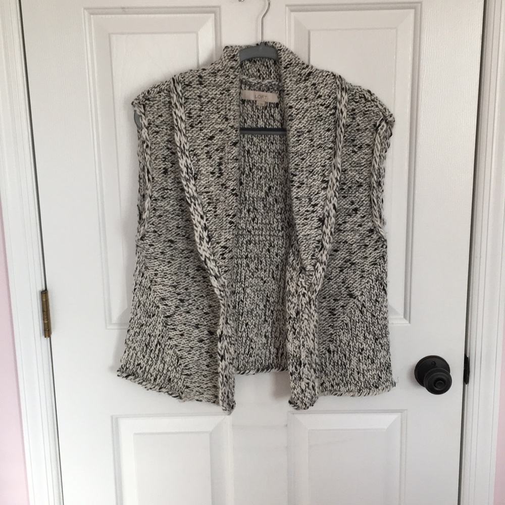 Knit vest